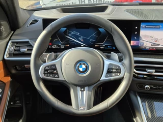 BMW 3 Serie BMW 3-serie Touring 330e xDrive M-Sport|PANO|HK|ACC|LASER|19 - afbeelding nr 11