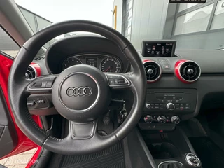 Audi A1 Sportback Audi A1 Sportback 1.2 TFSI Attraction S-line - afbeelding nr 15