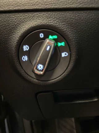 Škoda Superb Skoda Superb Combi 2.0 TDI Laurin & Klement Pano 190pk DSG - afbeelding nr 48