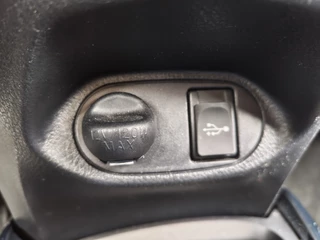 Toyota Yaris Toyota Yaris 1.5 Hybrid SkyBlue Edition | Trekhaak | Keyless Entry & Start | - afbeelding nr 18