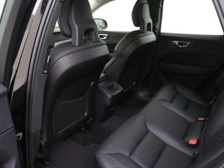 Volvo XC60 Volvo XC60 2.0 T5 Momentum | Stoelverwarming | Apple/Android Carplay | - afbeelding nr 9
