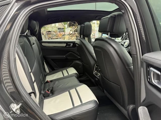 Porsche Cayenne Porsche Cayenne 3.0 E-Hybrid SPORTDESIGN|BOMVOL|BTW|PANODAK - afbeelding nr 24