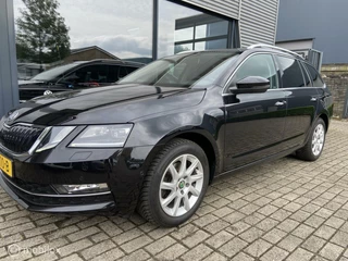 Škoda Octavia Skoda Octavia Combi 1.0 TSI Greentech Ambition Business carplay adaptive cruise - afbeelding nr 2