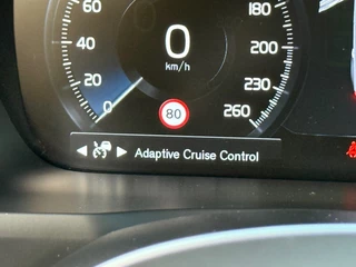 Volvo XC90 Volvo XC90 2.0 T8 R DESIGN RECHARGE 7 zits Long Range Panodak - afbeelding nr 45