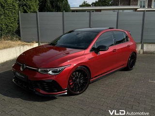 Volkswagen Golf Volkswagen Golf 8 GTI 2.0 TSI Clubsport 45 Akra IQ HUD PANO - afbeelding nr 21