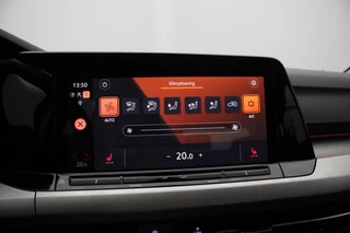 Volkswagen Golf Volkswagen Golf 2.0 TDI Life Business Automaat - Carplay, Digitaal Cockpit - afbeelding nr 18