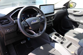 Ford Kuga Ford Kuga 2.5 PHEV Active X Nieuw Voorraad | Trekhaak | Winterpakket | Technology pack | BLIS | Navigatie | Head-up - afbeelding nr 4