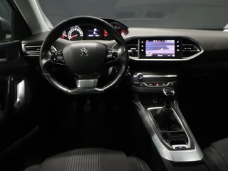 Peugeot 308 Peugeot 308 SW 1.2 PureTech Blue Lease Premium [TREKHAAK, 6-BAK, APPLE CARPLAY, ANDROID, CAMERA, HALF LEDER, PDC V+A, CRUISE, NIEUWSTAAT] - afbeelding nr 10