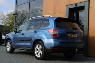 Subaru Forester Subaru Forester 2.0 Comfort | Pano | Trekhaak | Lederen bekleding - afbeelding nr 19