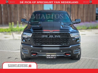 Dodge Ram 1500 Dodge Ram 1500 Limited Night High Output 540HP 706Nm | Massage + Full Option | De Meest Luxe en Volle Pick-Up in zijn Klasse | Comfortabele Dubbele Cabine met Royale 5 Zitplaatsen | BPM vrij | Nu Leverbaar uit Voorraad | Voorraad Nr 2354 - 3380 - afbeelding nr 4