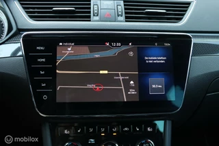 Škoda Superb Skoda Superb Combi 2.0 TSI 4x4 Sportline / Pano / Canton - afbeelding nr 31