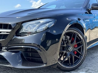 Mercedes-Benz E-Klasse Mercedes E63S AMG 4MATIC+ Full Option / Dealer OH - afbeelding nr 3