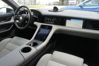 Porsche Taycan Porsche Taycan Cross Turismo 4S 571pk Acc|4wiel sturing|Pano - afbeelding nr 22