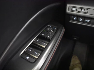 Lexus LBX Lexus LBX Hybrid Emotion Bi Tone | Tech Pack | BLS - afbeelding nr 20