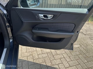 Volvo V60 Volvo V60 B3 Mild Hybrid Essential|Trekhaak|Parkeercamera|Stoel-Stuur verwarming|Parkeersensoren - afbeelding nr 49