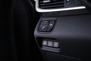 Kia Optima Kia Optima Sportswagon 2.0 GDI PHEV DynamicPlusLine Navigatie, Leder, Camera, Panoramadak, Trekhaak - afbeelding nr 40