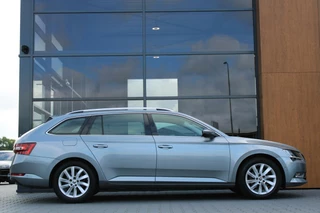 Škoda Superb Skoda Superb Combi 1.6TDI Automaat |Canton | Trekhaak | Stoelverwarming - afbeelding nr 16