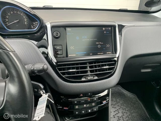 Peugeot 2008 Peugeot 2008 1.2 PureTech Allure*Alle Opties* - afbeelding nr 8