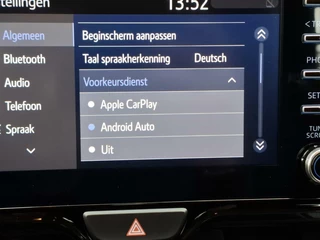 Toyota Yaris Toyota Yaris 1.5 Hybrid Dynamic AUTOMAAT / DAB / ACC / LANE ASSIST - afbeelding nr 16