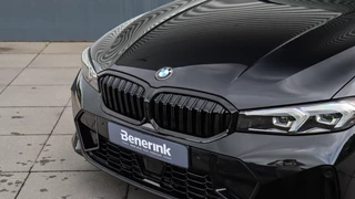 BMW 3 Serie BMW 3 Serie Touring 330i M-Sport | Adaptieve Cruise Control | Shadow-Line | Achteruitrijcamera | HiFi - afbeelding nr 15