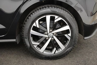 Volkswagen Polo Volkswagen Polo 1.0 TSI R Line | Panoramadak | Park Assist |  Carplay | Adaptive cruise | Climate control | PDC | Navigatie | Bluetooth | LED - afbeelding nr 27