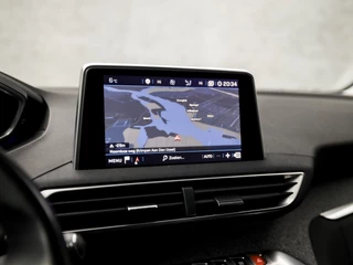 Peugeot 5008 (APPLE CARPLAY, GROOT NAVI, MEMORY SEATS, LEDER, STOELVERWARMING, GETINT GLAS, 360 CAMERA, LANE ASSIST, CRUISE, NIEUWE APK, NIEUWSTAAT) - afbeelding nr 25