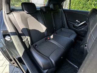 Mercedes-Benz A-Klasse Mercedes A-klasse 180 d Advantage, NIEUW MODEL, EURO 6, CRUISE, NAVI, LEDER, ACHTERUITCAMERA, ECC-AIRCO, STOELVERWARMING, LICHTMETAAL 16