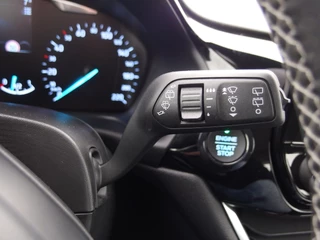 Ford Fiesta NAVI / CLIMA / CARPLAY / PDC / BLUETOOTH / CRUISE - afbeelding nr 35