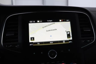Renault Mégane Renault Mégane 1.3 TCe Bose | Trekhaak | Camera | Navigatie |  Keyless | Massage | Carplay | Dodehoek detectie | Climate control | Cruise control - afbeelding nr 11