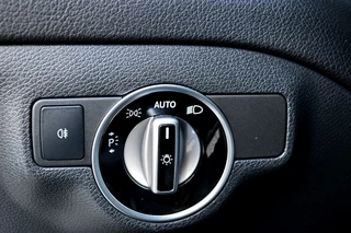 Mercedes-Benz GLA Rijklaarprijs-Garantie Navigatie Airco Trekhaak Sport Interieur Camrera - afbeelding nr 26