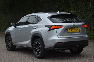 Lexus NX Lexus NX 300h AWD 25th Edition | NL-Auto | Camera | Adapt.cc | Leder | Stoelverw | Full LED | Onderh.historie - afbeelding nr 4