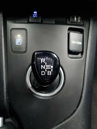 Toyota Auris Toyota Auris 1.8 Hybrid Volcano / Pano / Afn. Trekhaak - afbeelding nr 37