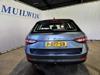 Škoda Superb - afbeelding nr 13