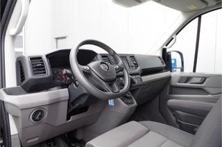 Volkswagen Crafter Volkswagen Crafter 30 2.0 TDI L3H2 Highline > 177pk/Dubbele schuifdeur/automaat/camera/comfort stoel... - afbeelding nr 2