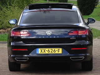 Volkswagen Arteon Volkswagen Arteon 2.0 TDI 239PK+ DSG 4-Motion Bns R-line 2017 / LED - afbeelding nr 57