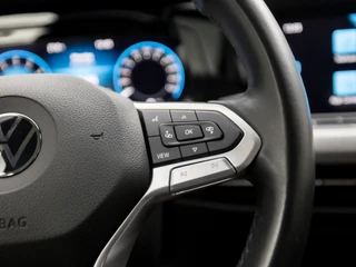 Volkswagen Golf Volkswagen Golf 1.0 eTSI Sport Automaat (APPLE CARPLAY, GROOT NAVI, KEYLESS, SFEERVERLICHTING, SPORTSTOELEN, LM VELGEN, PARKEERSENSOREN, ADAPTIVE CRUISE, NIEUWSTAAT) - afbeelding nr 19