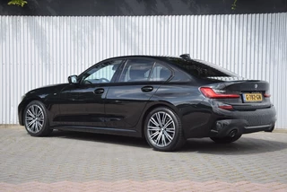 BMW 3 Serie BMW 3 Serie 320i M-Sport High Executive Leer/LED/Navi/Camera - afbeelding nr 5