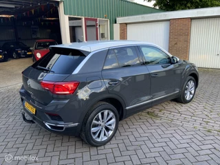 Volkswagen T-Roc Volkswagen T-Roc 1.5 TSI,LED,VIRTUEEL,ELEKTR,ACHTERKLEP,STOELVERW,CARPLAY,NAV,150pk. - afbeelding nr 7
