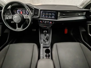 Audi A1 Sportback Audi A1 Sportback 25 TFSI Advanced Sport Automaat (GROOT NAVI, APPLE CARPLAY, DIGITAAL DASHBOARD, CRUISE, STOELVERWARMING, SPORTSTOELEN, NIEUWE APK, NIEUWSTAAT) - afbeelding nr 6