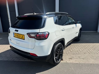 Jeep Compass Jeep Compass 4xe 240 Plug-in Hybrid Electric New Upland - afbeelding nr 4