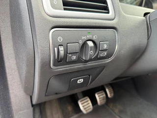 Volvo V70 Volvo V70 2.0 D4 Inscription Edition D4/ Leer/Navigatie/Airco-Ecc/Stoelverw/alu wielen - afbeelding nr 18