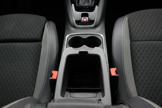 Opel Grandland X Opel Grandland X 1.2 Turbo Elegance Automaat | Pano | Camera | - afbeelding nr 29