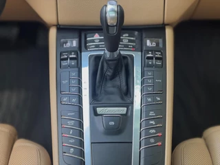 Porsche Macan Porsche Macan 3.0 GTS Burmester ACC Pano Cognac L Chrono Vol geoptioneerd Onderhoudshistorie Distronic Flippers Stoelkoeling/verwa - afbeelding nr 25