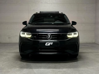 Volkswagen Tiguan Volkswagen Tiguan 1.5 TSI R-Line Black Style Pano H/K NAP - afbeelding nr 13