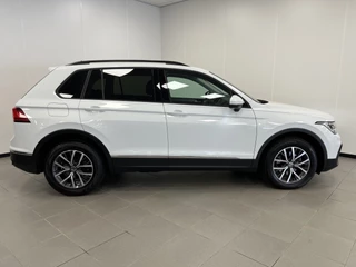 Volkswagen Tiguan Volkswagen Tiguan 1.5 TSI Life Business / 150PK / NAVI / STOEL-STUURVERW. / PDC / 1800KG TREKG. - afbeelding nr 35