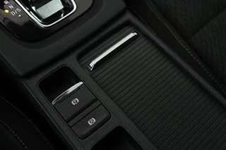Škoda Octavia Skoda Octavia 1.0 e-TSI Business Edition Plus |  Stoelverwarming | Trekhaak | Camera | Adaptive cruise | Memory | Carplay | Side Assist | Full LED | Keyless | Park Assist | Navigatie - afbeelding nr 26