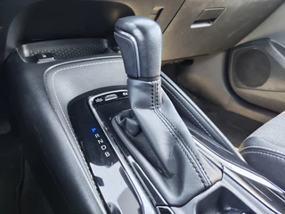 Toyota Corolla Touring Sports Toyota Corolla Touring Sports 1.8 Hybrid Dynamic Bi-Tone | Trekhaak | Head-Up Display | Stoel- - afbeelding nr 22