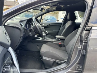 Citroën DS4 Citroen DS4 1.2 PureTech Business  37.666 km! Auto is nieuw! - afbeelding nr 8