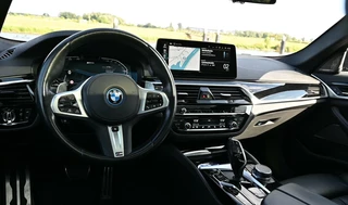 BMW 5 Serie BMW 5-serie 530e LCI | Softclose  | Stuurverwaming  | H&K  | - afbeelding nr 14