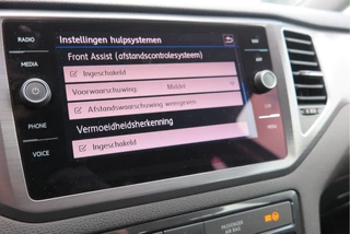 Volkswagen Golf Sportsvan Cruise-control,PDC, LMV,Achteruitrijcamera ,Stoelverwarming, Navigatie . etc. . - afbeelding nr 51